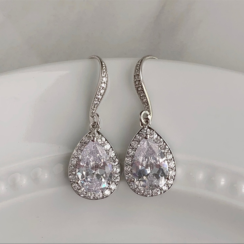 Tigerlilly teardrop bridal earrings